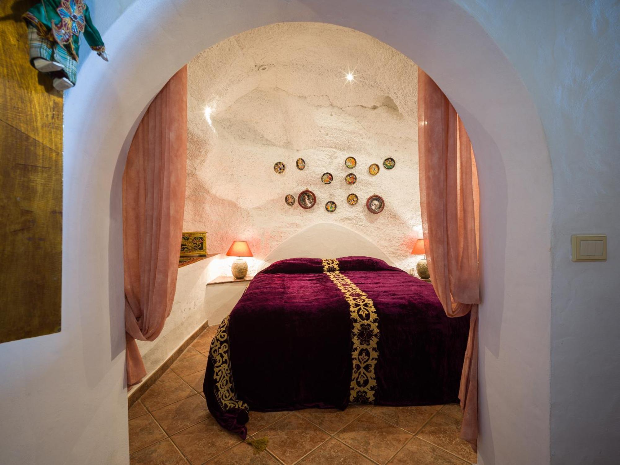 Apartment Castillo Lanzarote Bentley - Luxury -sleep In A Volcanic Cave *