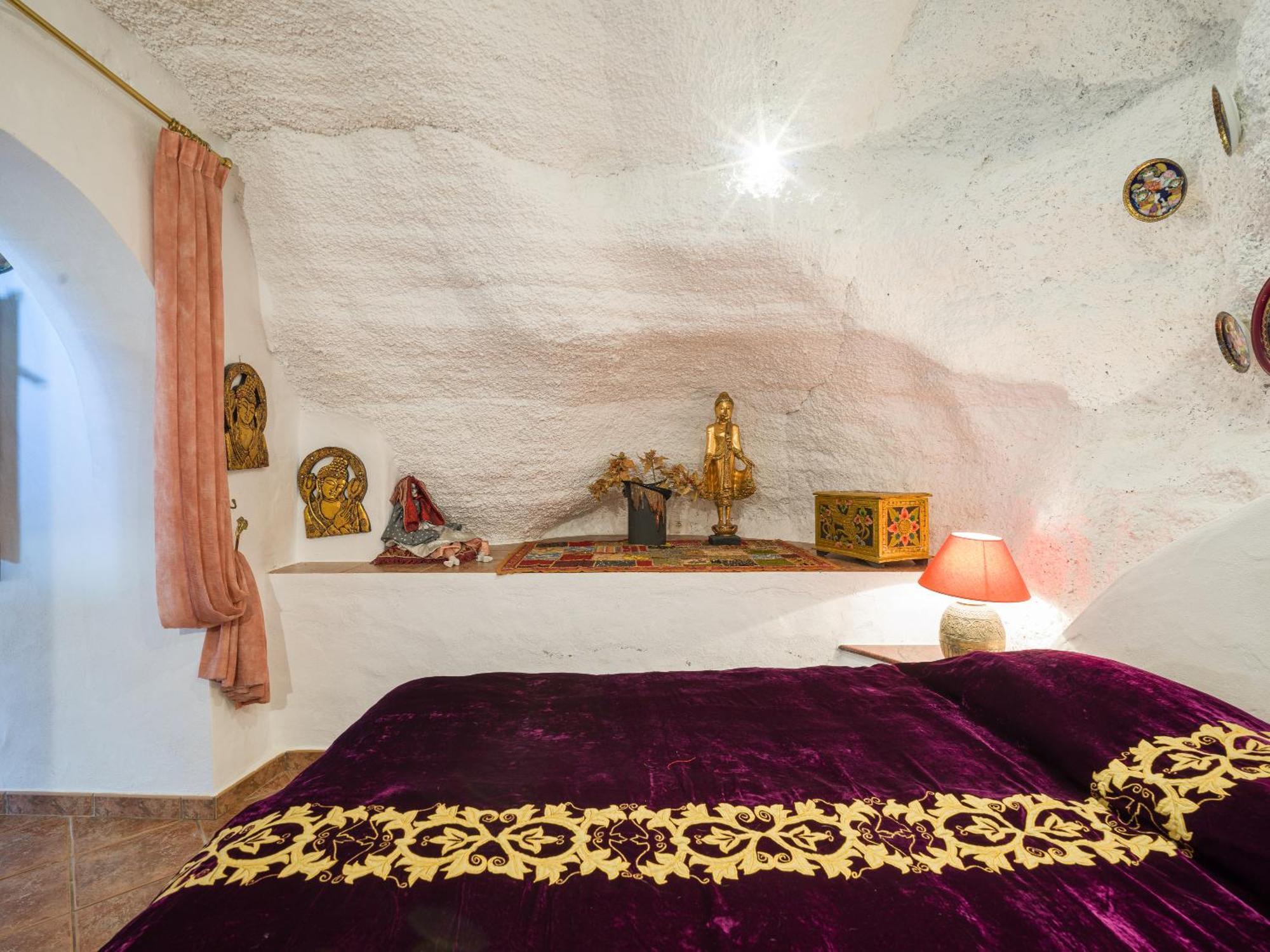 Castillo Lanzarote Bentley - Luxury -sleep In A Volcanic Cave * Tias