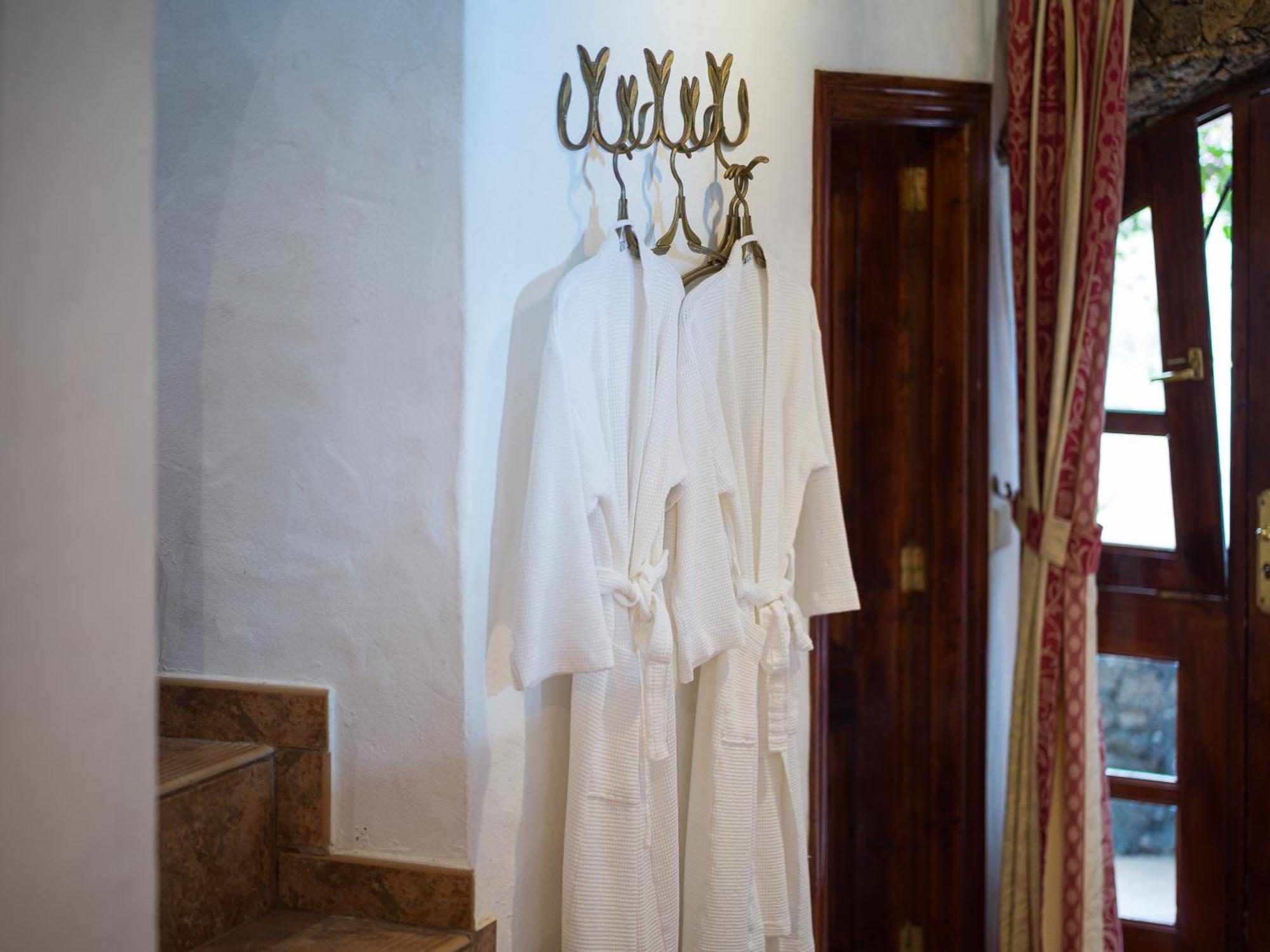Apartment Castillo Lanzarote Bentley - Luxury -sleep In A Volcanic Cave