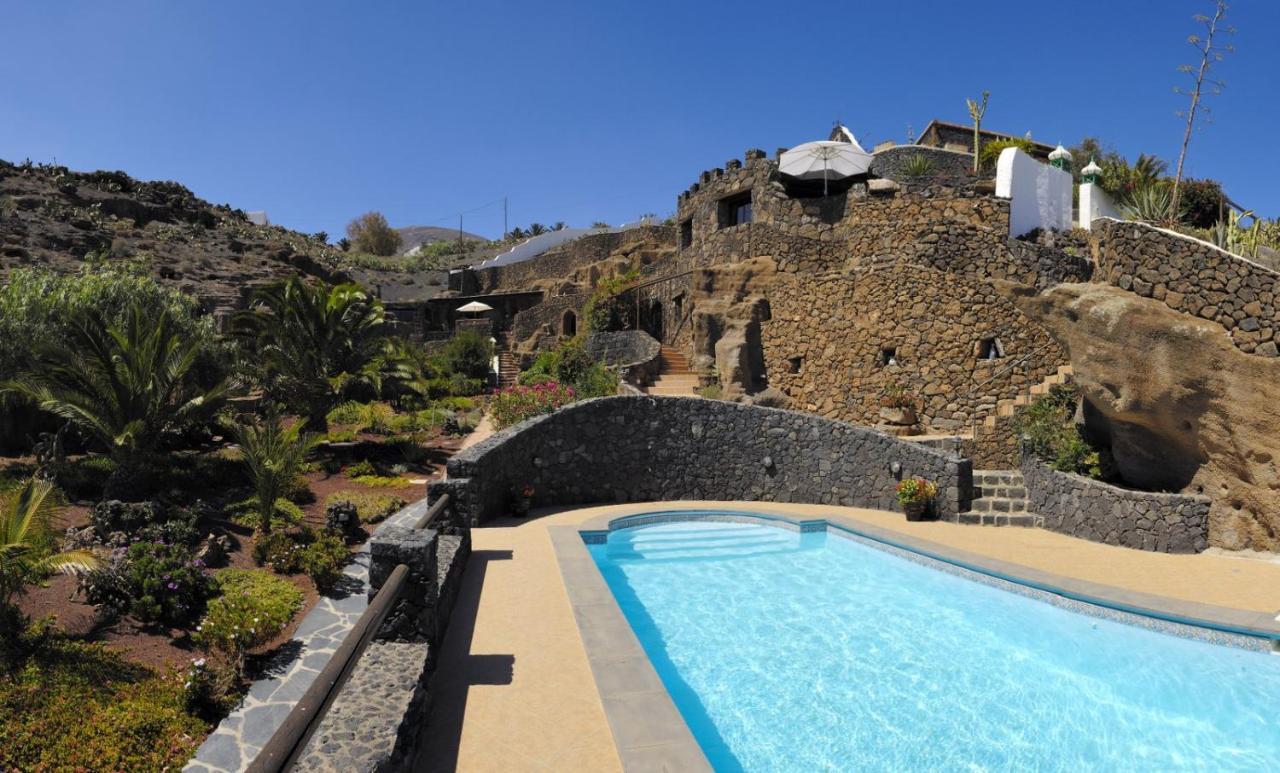 Castillo Lanzarote Bentley - Luxury -sleep In A Volcanic Cave Appartement *