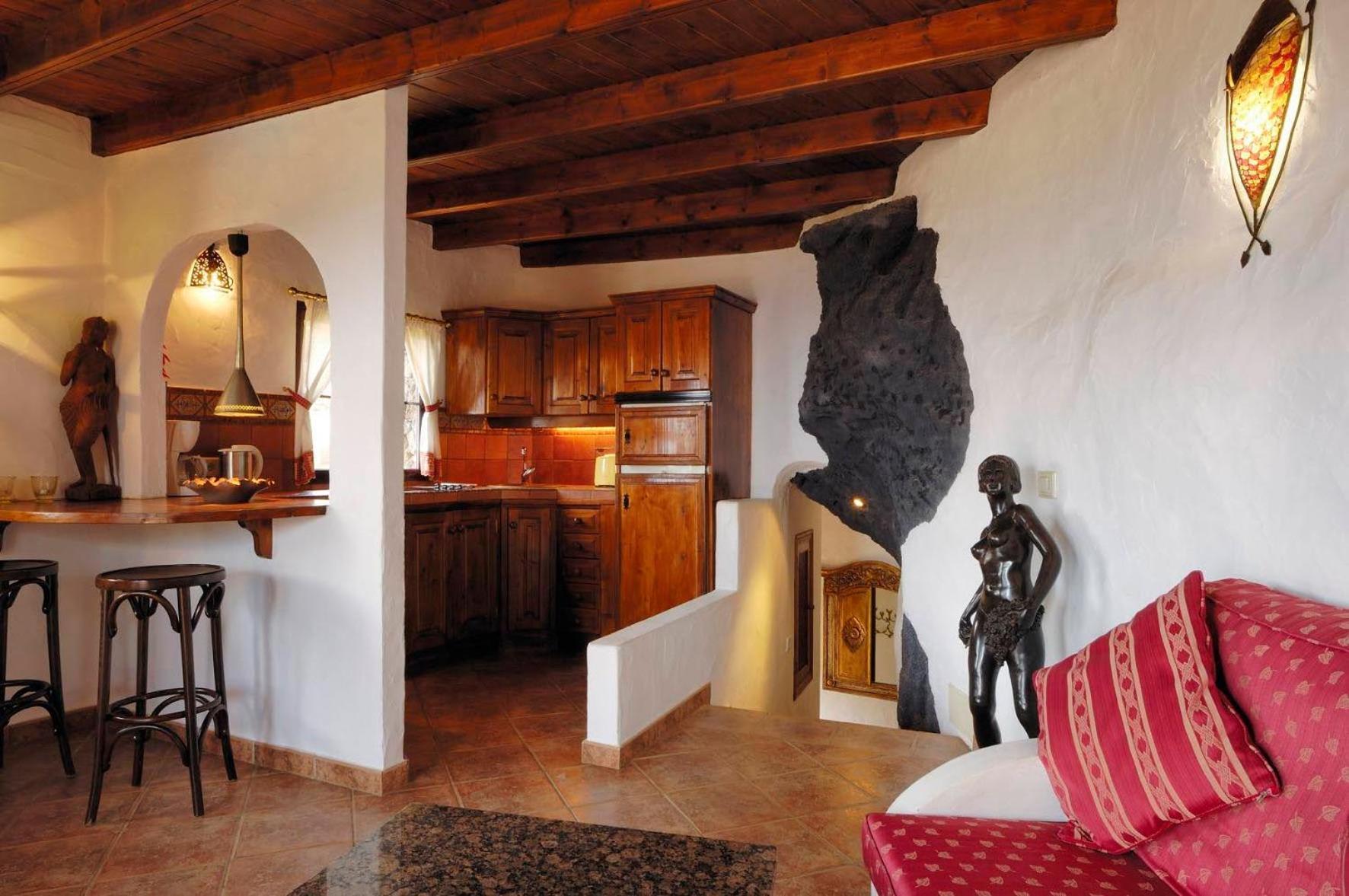 Castillo Lanzarote Bentley - Luxury -sleep In A Volcanic Cave Appartement Tías